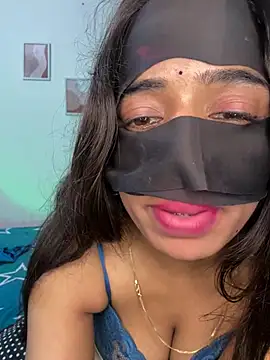 DesiSexyMonika live cam