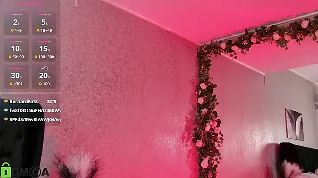 EmelyGlory live cam on StripChat