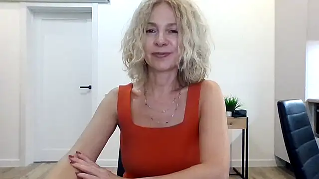 Vireliabo live cam on StripChat