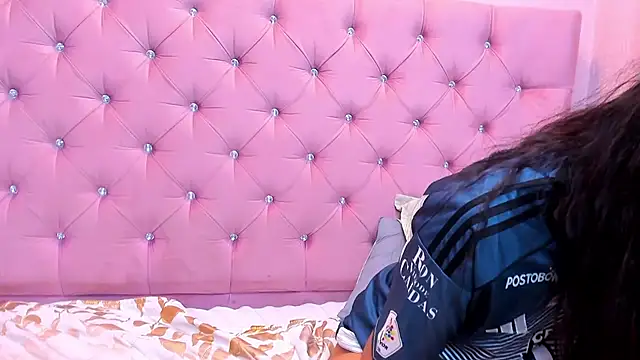 Alis_Latifa webcam