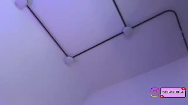 Angela_Torres_ webcam