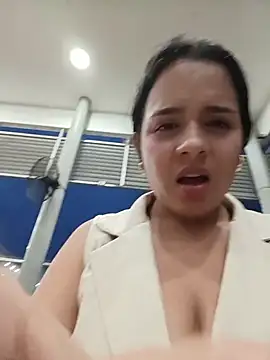 Julieth_hot-69