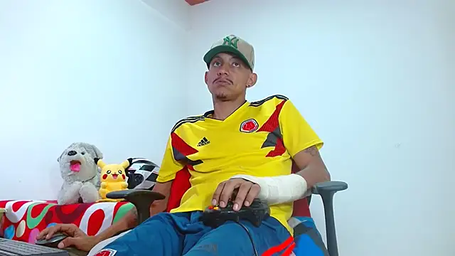 skinny23cm webcam