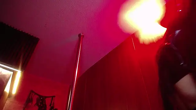 Belladonna_trix webcam