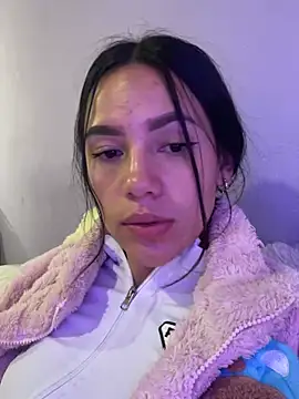 Marianahb-e live cam