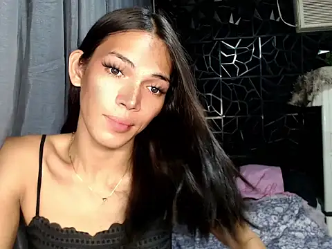 GORGEOUS_CARMEE webcam