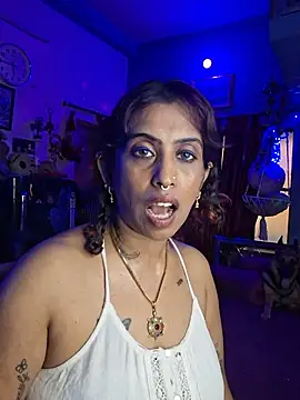 Poisonou5 webcam