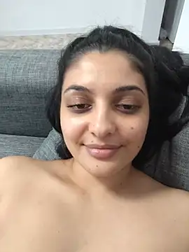 Ambra-Long webcam