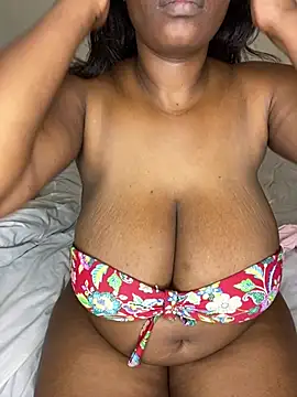 Naughty-sonia2 webcam