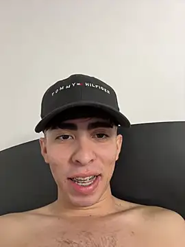 michaell_twinkk webcam