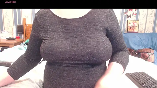 AMARILLIS live cam on StripChat