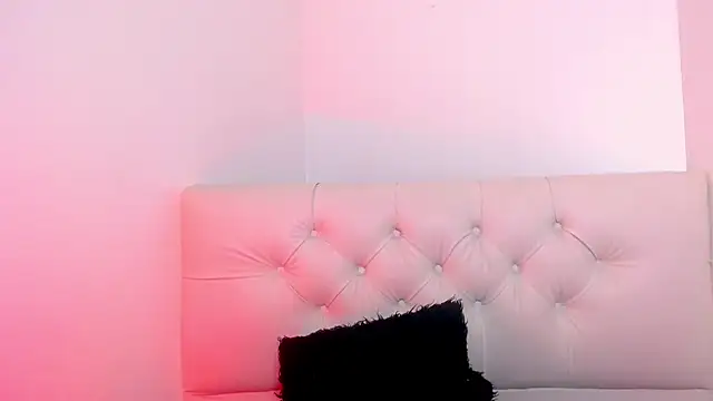 x_isabella_x webcam
