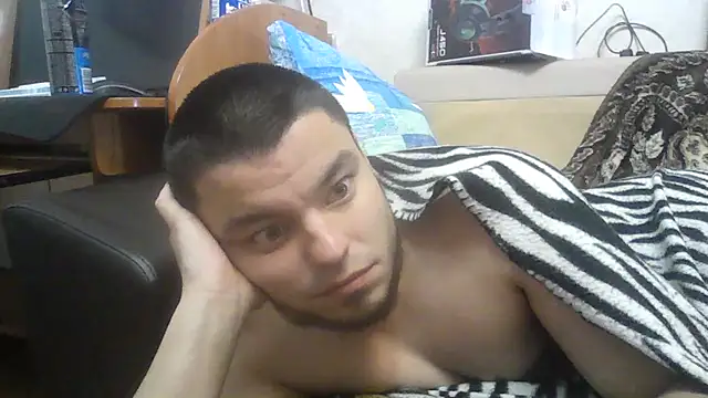 Yashax live cam on StripChat