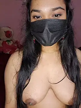Ismanur11 live cam on StripChat
