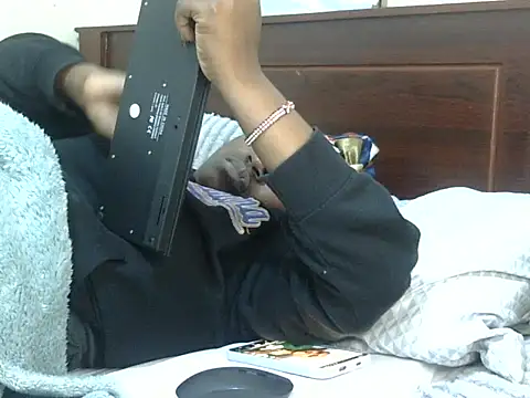 Sexy-suzy webcam