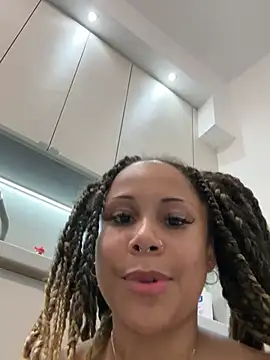 HaileyDiana webcam