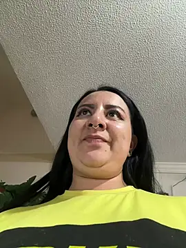 Abril_Luv webcam