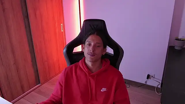Liam_V webcam