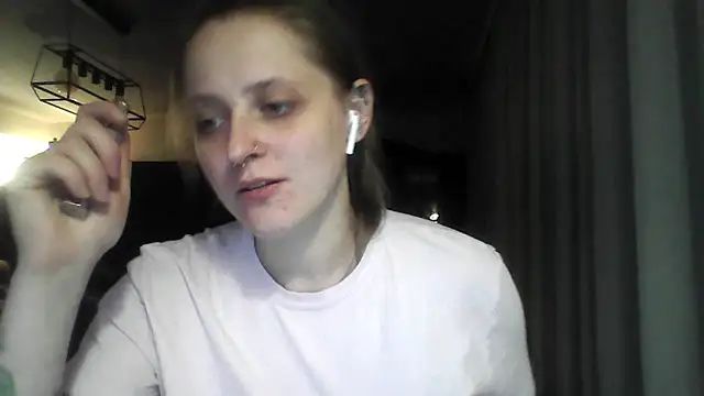 LeaWetGirl webcam