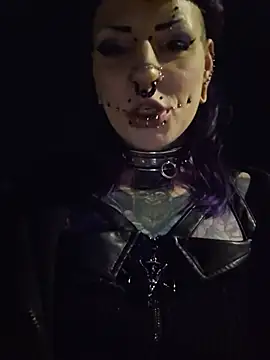 Purple_Coffin666 live cam on StripChat