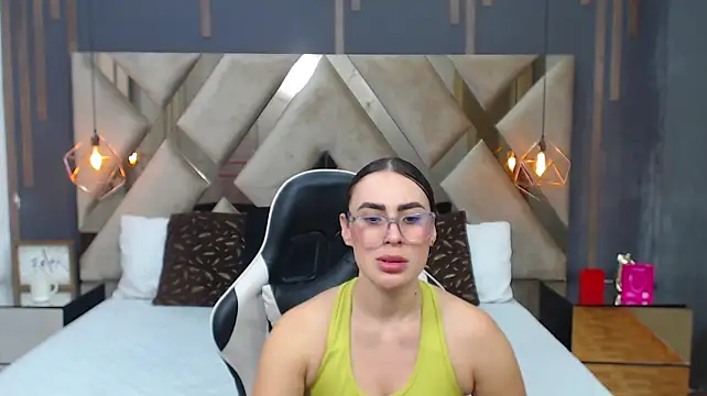 MartinaaFit webcam
