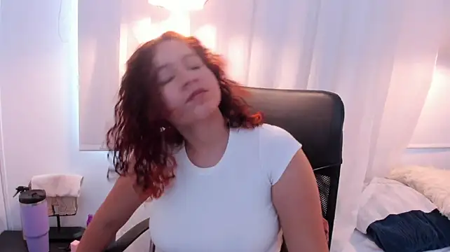 liabell_ webcam