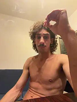 bostongeorge27 (M young) - Show dick for 1 minute guys in the home