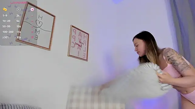 damn_cutie webcam