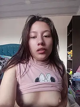 alison_deep webcam