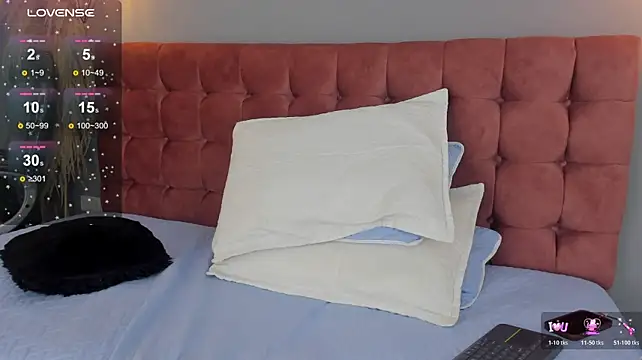 victoria_decapri webcam