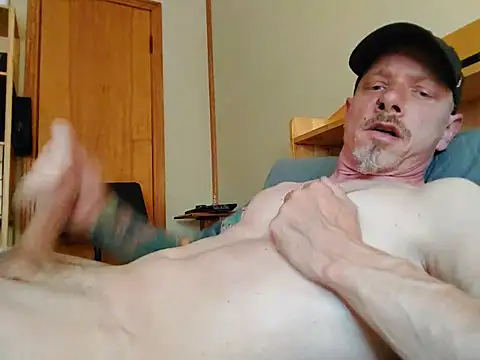 pat666rick (Ask my age) - Cum for me !!!