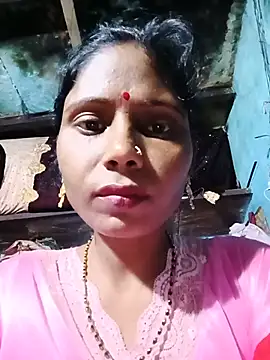 Kajal-Mehra webcam