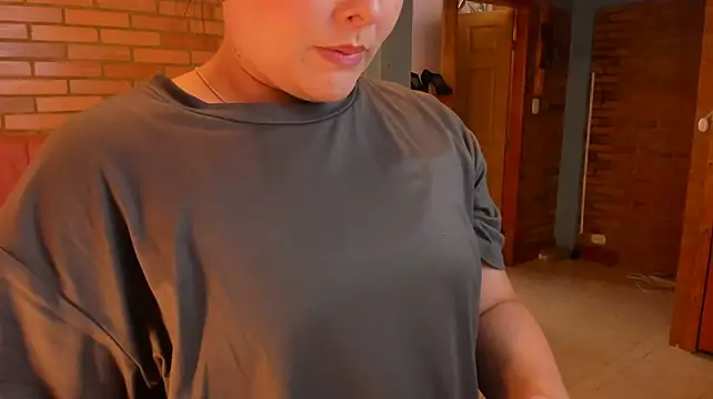 amaia_monet webcam