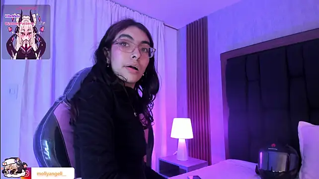 Molly_A webcam