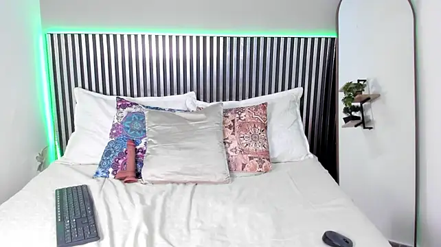 Amber_Milers webcam