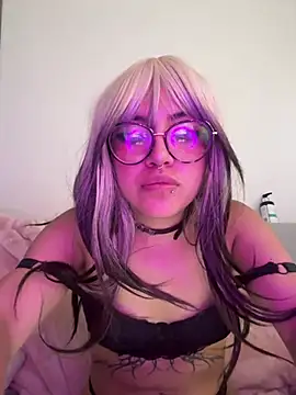 yuna_doll_a webcam