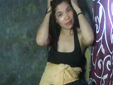 sweettygirll29 webcam