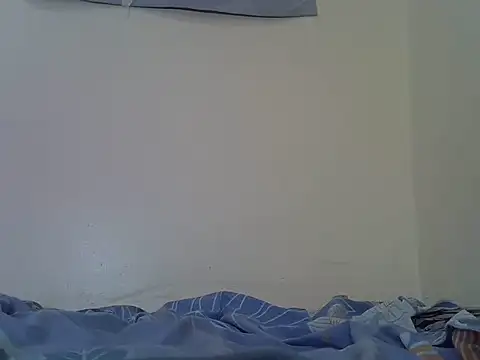 Hotbaddie21 webcam
