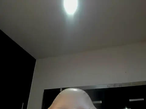 Miranda_bigcock3 webcam