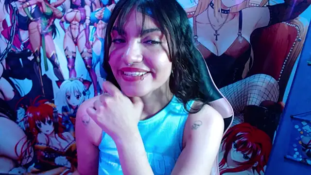 Melli_Malkova webcam
