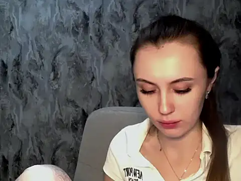 Nikonara_Love webcam