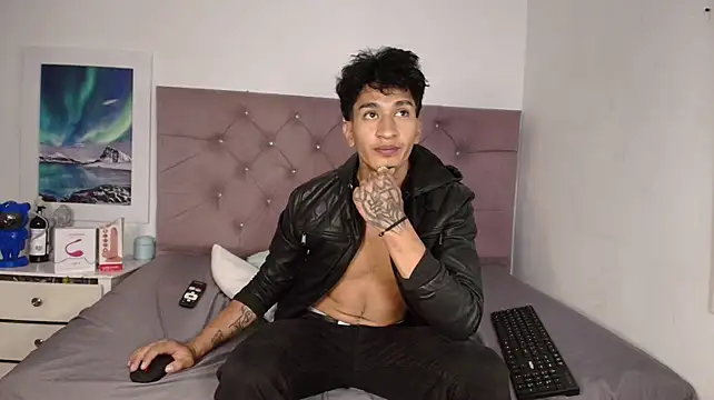 Zayn_Moretti webcam