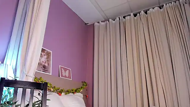 Dearly_Emily webcam