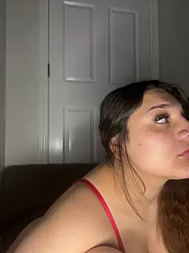 treasurebabii webcam