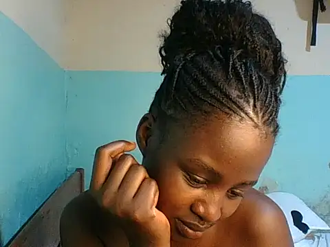 Sexxy-skinny webcam