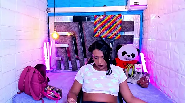 EmmyTorner webcam