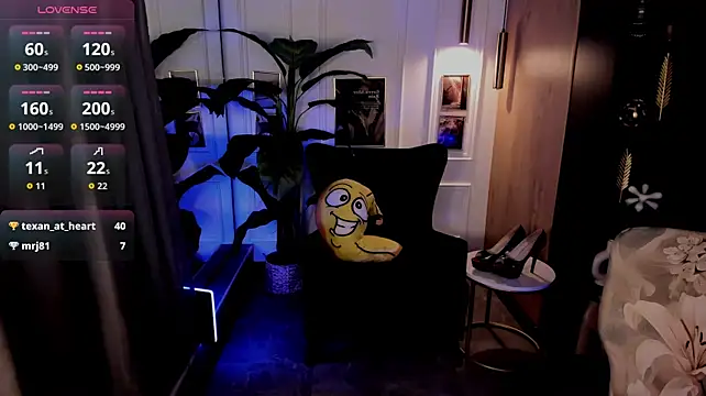 YolandaKiss webcam