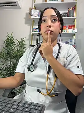 MiaCamille_