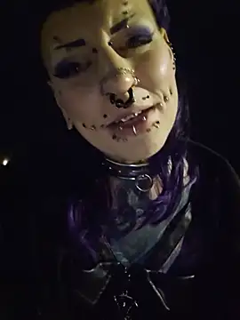 Purple_Coffin666 live webcam