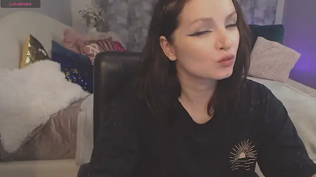 BritneyBarker webcam